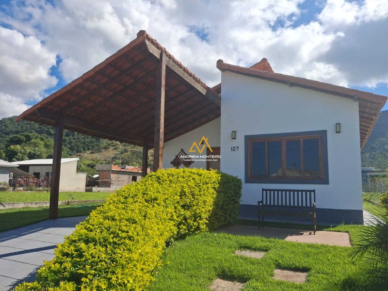 Casa com 3 dormitórios á venda, 102m² por R$ 499.000 - Cond. Vivere São José de Imbassaí  Rua João Da Cunha Abreu Maricá - 