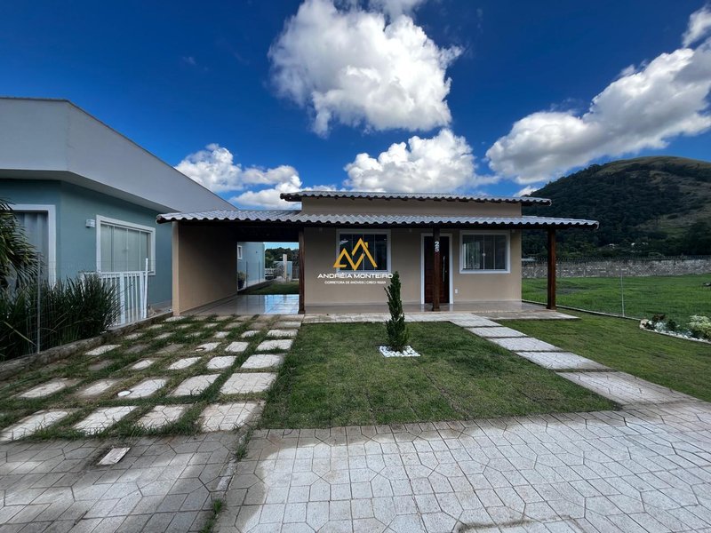Casa com 3 dormitórios á venda, 110m² por R$ 480.000- Cond. Vivere São José de Imbassaí Rua João Da Cunha Abreu Maricá - 