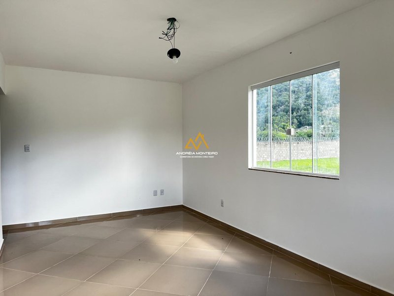 Casa com 3 dormitórios á venda, 110m² por R$ 480.000- Cond. Vivere São José de Imbassaí Rua João Da Cunha Abreu Maricá - 