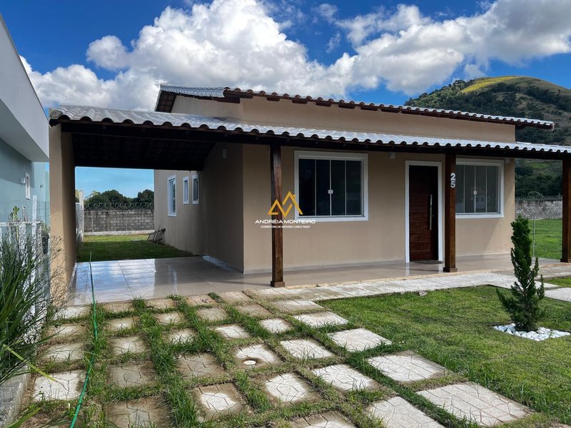 Casa com 3 dormitórios á venda, 110m² por R$ 480.000- Cond. Vivere São José de Imbassaí Rua João Da Cunha Abreu Maricá - 