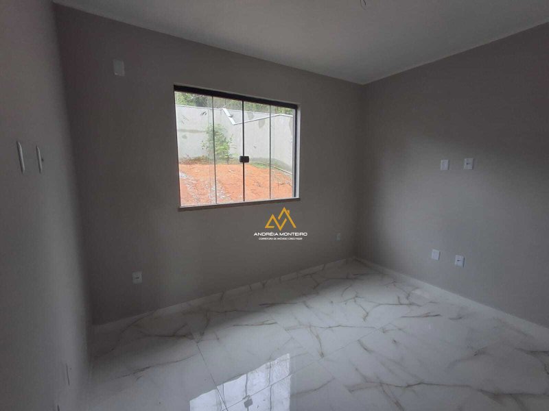 Casa com 2 quartos à venda, 75 m² por R$ 390.000,00 - São José de Imbassaí - Maricá/RJ - Maricá - 