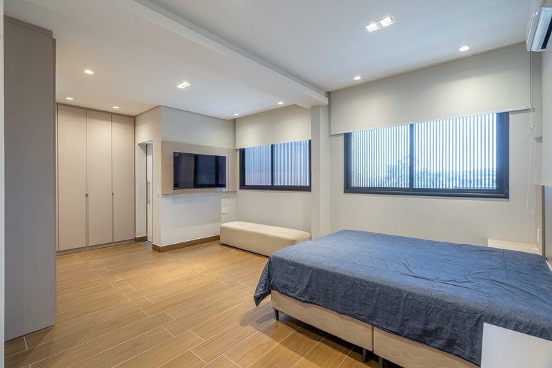  Casa de Luxo no Condomínio Tamboré – Jaguariúna, SP Estrada Municipal Alberto Macedo Júnior Jaguariúna - 