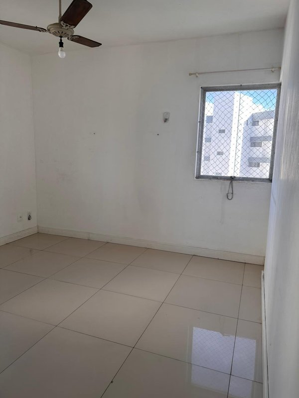 APARTAMENTO 3 QUARTOS SUÍTE  GARAGEM ELEVADOR À VENDA NO APIPEMA! Rua Demétrio  Tourinho Salvador - 