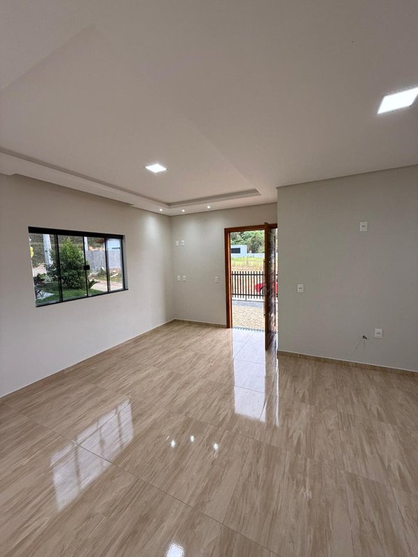 Casa em  Condomínio na Guabiruba-sul - Guabiruba - 