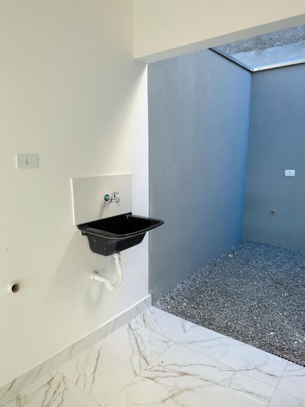 LINDISSIMA CASA NO PORTAL DA ESTAÇÃO - Franco da Rocha - 
