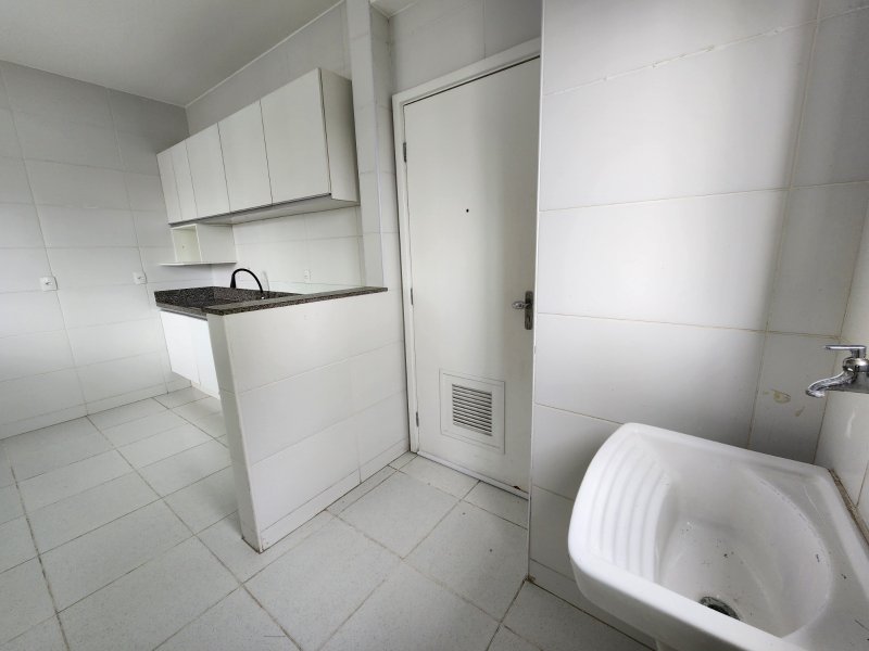 APARTAMENTO NASCENTE VISTA MAR 3 QUARTOS 2 SUÍTES 2 GARAGENS À VENDA NO RIO VERMELHO! Avenida Cardeal da Silva Salvador - 