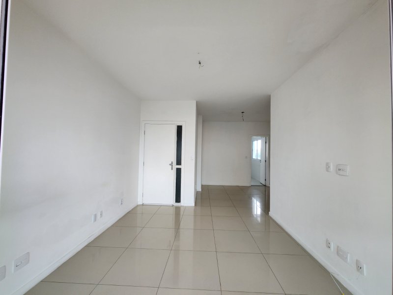 APARTAMENTO NASCENTE VISTA MAR 3 QUARTOS 2 SUÍTES 2 GARAGENS À VENDA NO RIO VERMELHO! Avenida Cardeal da Silva Salvador - 
