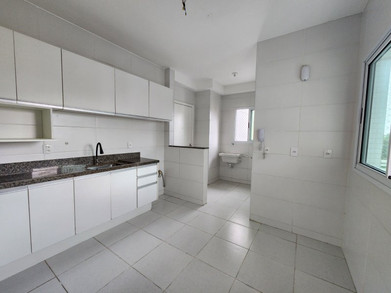 APARTAMENTO NASCENTE VISTA MAR 3 QUARTOS 2 SUÍTES 2 GARAGENS À VENDA NO RIO VERMELHO! Avenida Cardeal da Silva Salvador - 
