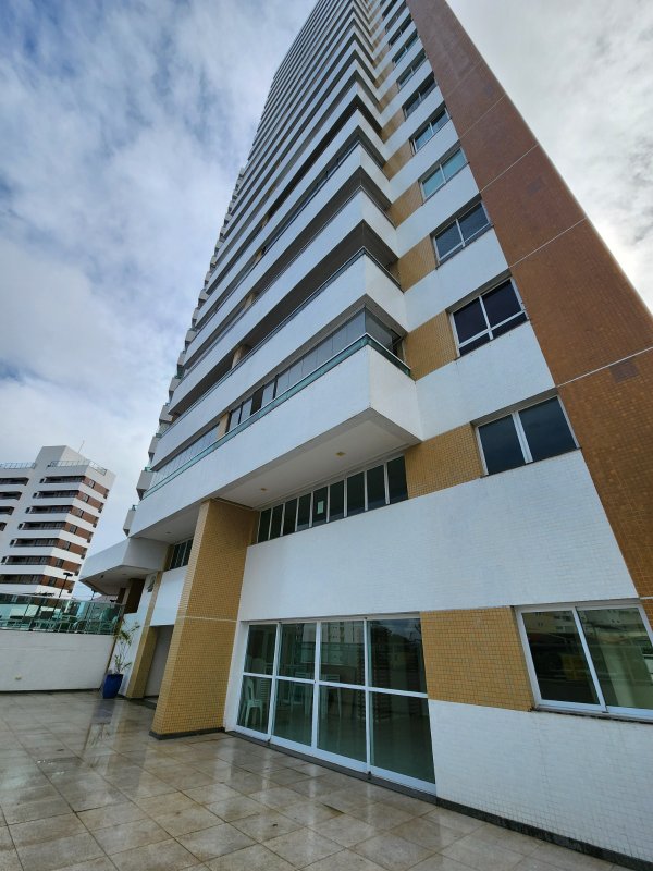 APARTAMENTO NASCENTE VISTA MAR 3 QUARTOS 2 SUÍTES 2 GARAGENS À VENDA NO RIO VERMELHO! Avenida Cardeal da Silva Salvador - 