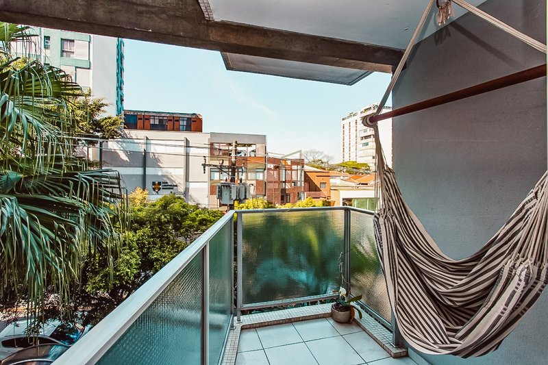 Apartamento com 2 Dormitórios no Edifício Jardim das Perdizes Rua Cardoso de Almeida São Paulo - 