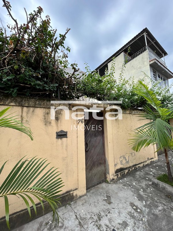 Casa com 3 quartos no centro de Caxias para locação Rua Ana Porto Duque de Caxias - 