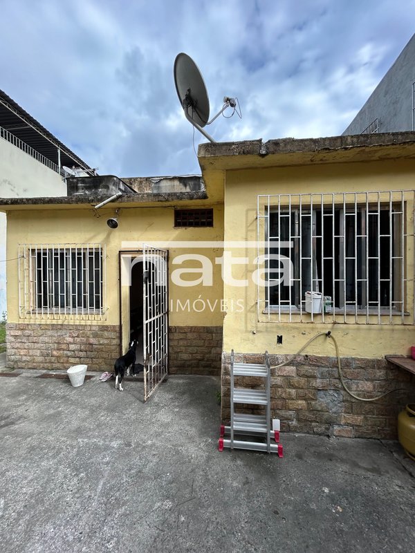 Casa com 3 quartos no centro de Caxias para locação Rua Ana Porto Duque de Caxias - 