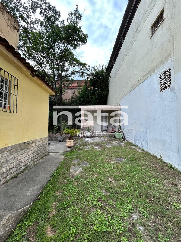 Casa com 3 quartos no centro de Caxias para locação Rua Ana Porto Duque de Caxias - 
