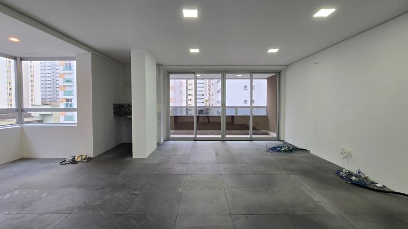 Sala Comercial 53m² em Perdizes 2 vagas Rua Cayowaá São Paulo - 