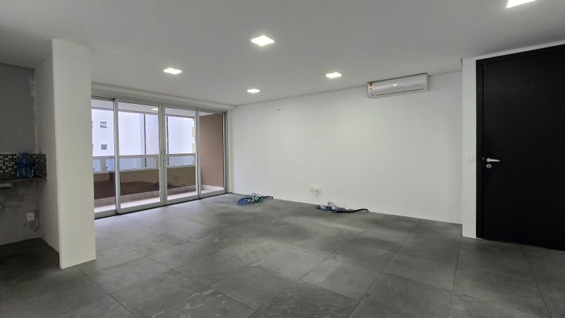 Sala Comercial 53m² em Perdizes 2 vagas Rua Cayowaá São Paulo - 