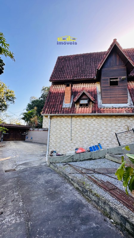 Chalé Rustico em Meio a Natureza Para locação anual e venda Estrada do Piavu São Sebastião - 