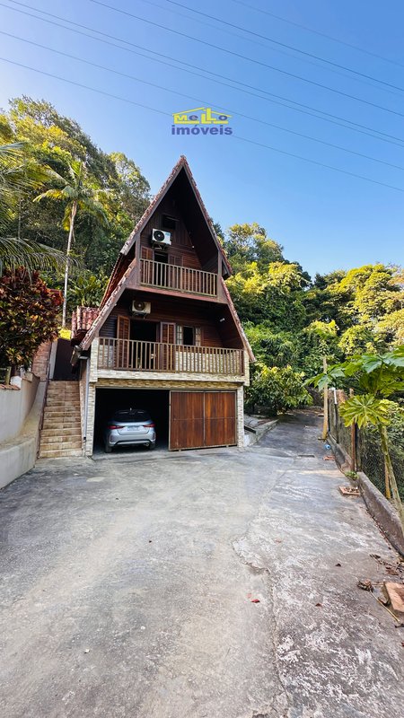 Chalé Rustico em Meio a Natureza Para locação anual e venda Estrada do Piavu São Sebastião - 