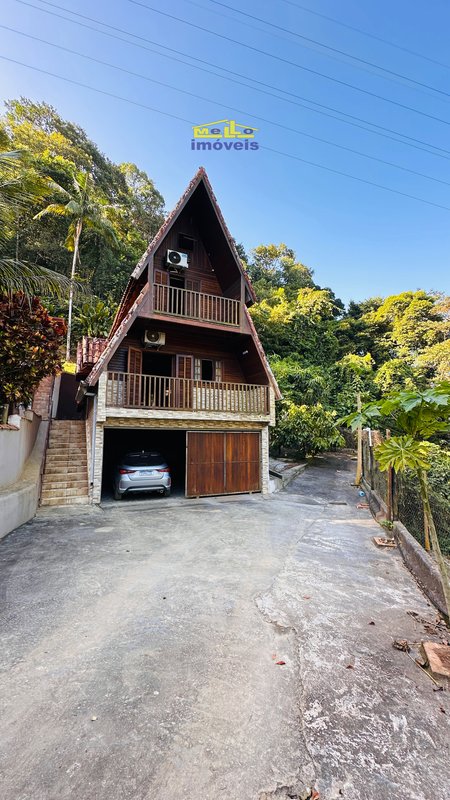 Chalé Rustico em Meio a Natureza Para locação anual e venda Estrada do Piavu São Sebastião - 