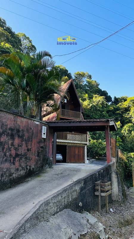 Chalé Rustico em Meio a Natureza Para locação anual e venda Estrada do Piavu São Sebastião - 