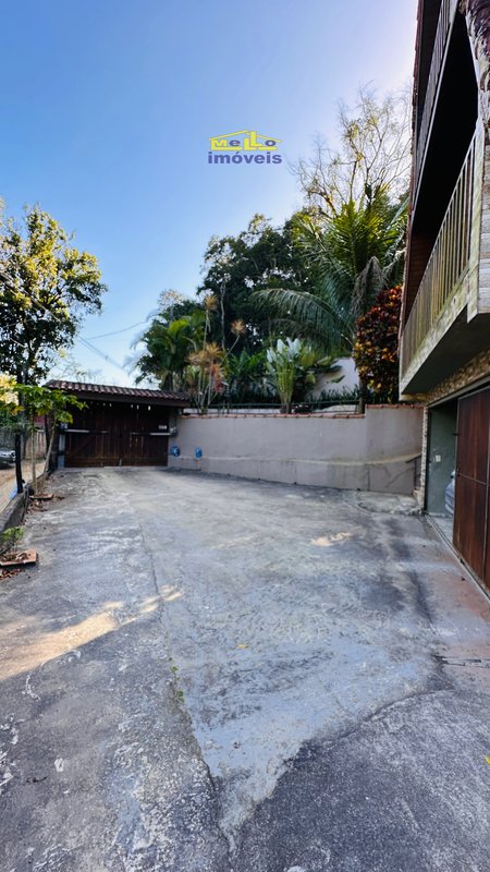 Chalé Rustico em Meio a Natureza Para locação anual e venda Estrada do Piavu São Sebastião - 