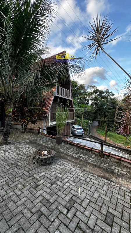Chalé Rustico em Meio a Natureza Para locação anual e venda Estrada do Piavu São Sebastião - 