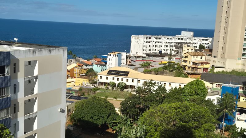 APARTAMENTO VISTA MAR 2 QUARTOS SUÍTE VARANDA 2 GARAGENS À VENDA NO RIO VERMELHO! Avenida Cardeal da Silva Salvador - 