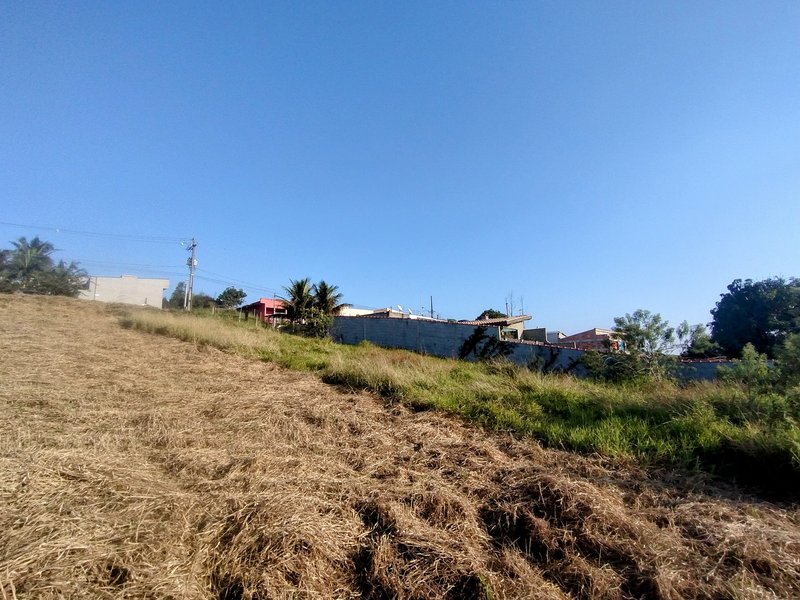 Terreno à venda no Mirante da Serra - Igaratá - 