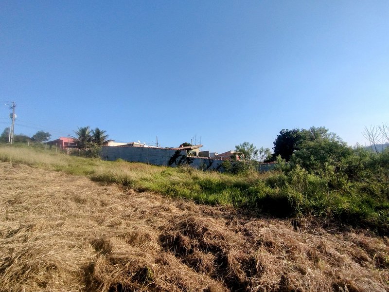 Terreno à venda no Mirante da Serra - Igaratá - 