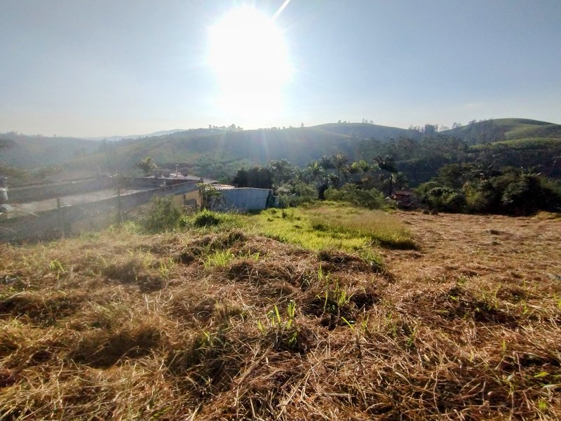 Terreno à venda no Mirante da Serra - Igaratá - 
