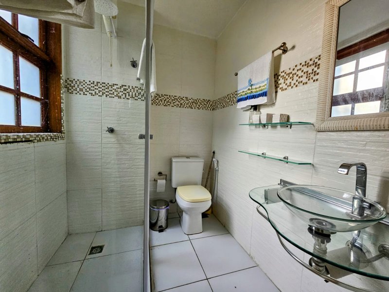 APARTAMENTO FINAMENTE DECORADO 2 SUÍTES 2 GARAGENS À VENDA NA PRIA DO FORTE! Reserva Timeantube MATA DE SÃO JOÃO - 