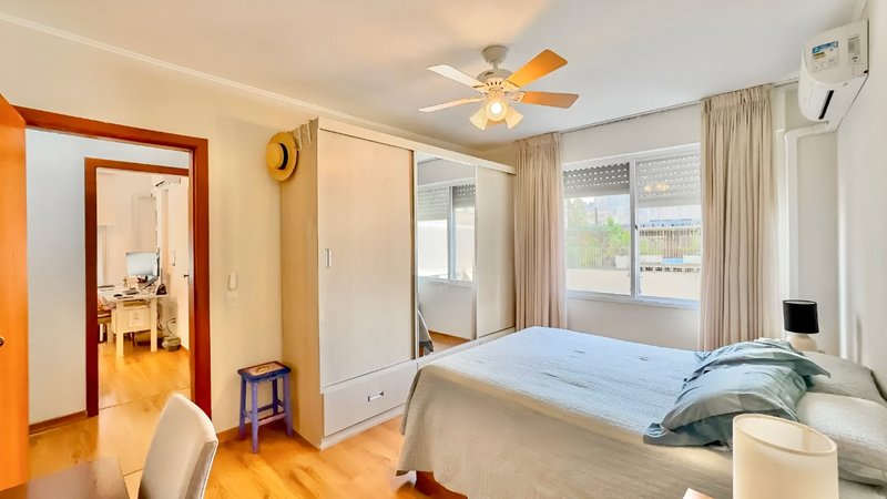 R$ 670.000 - ÓTIMO APARTAMENTO - 100M2 - 3 DORM - SUÍTE - DEPENDÊNCIA - 2 VAGAS Avenida Lageado Porto Alegre - 