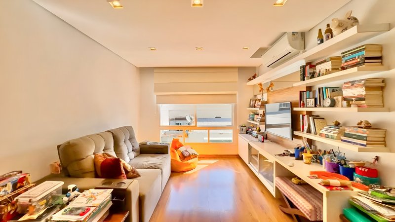 R$ 670.000 - ÓTIMO APARTAMENTO - 100M2 - 3 DORM - SUÍTE - DEPENDÊNCIA - 2 VAGAS Avenida Lageado Porto Alegre - 