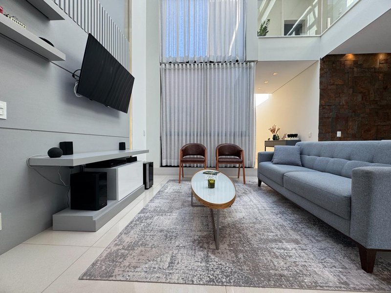Casa de Luxo à Venda - Porteira Fechada | Moderna, Sustentável e Completa Rua Professor José Leme do Prado Valinhos - 
