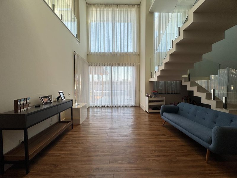 Casa de Luxo à Venda - Porteira Fechada | Moderna, Sustentável e Completa Rua Professor José Leme do Prado Valinhos - 