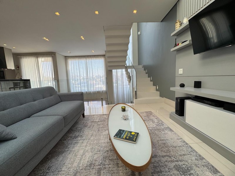 Casa de Luxo à Venda - Porteira Fechada | Moderna, Sustentável e Completa Rua Professor José Leme do Prado Valinhos - 