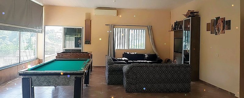 Chácara com 2 piscinas à venda no Parque Alpina - Igaratá - 
