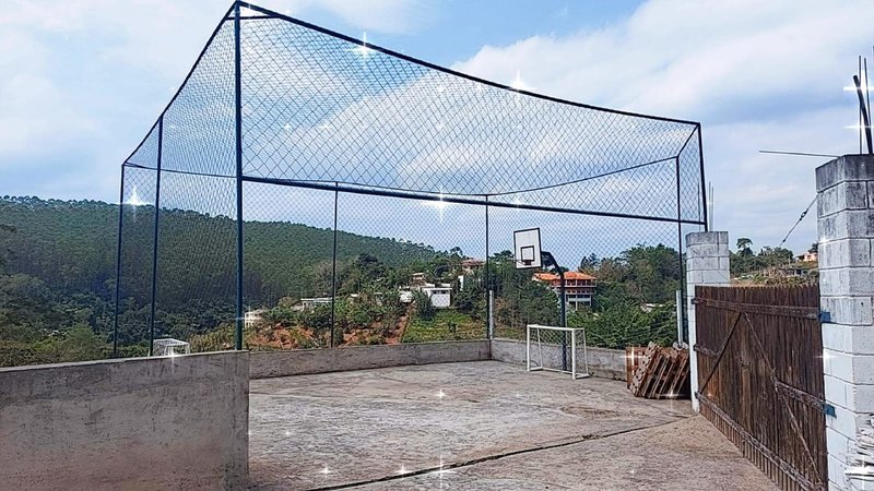 Chácara com 2 piscinas à venda no Parque Alpina - Igaratá - 