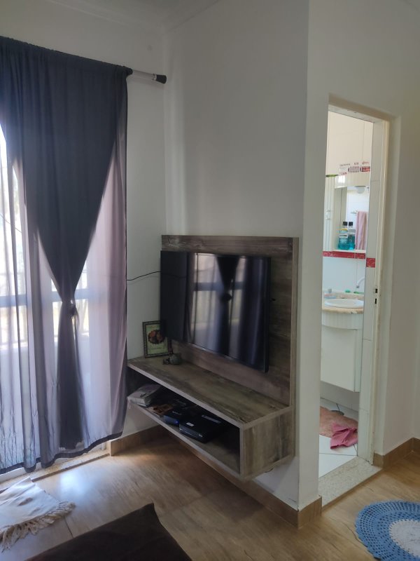 Apartamento de 2 Dormitórios no Parque das Árvores, Valor de Oportunidade! - Mogi das Cruzes - 
