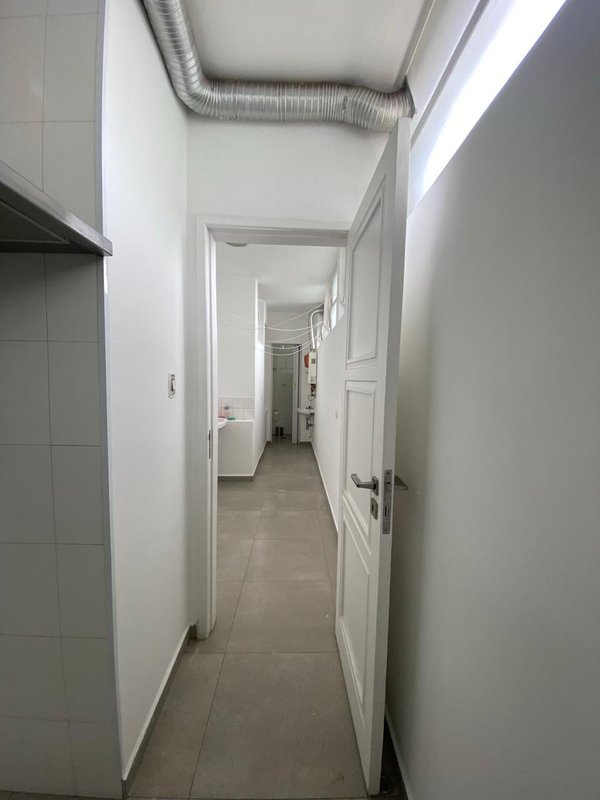 ALUGA-SE APARTAMENTO CL&Aacute;SSICO - 130M2 - 3 QUARTOS - 1 VAGA - 4 ANDAR Rua Romilda Margarita Gabriel São Paulo - 