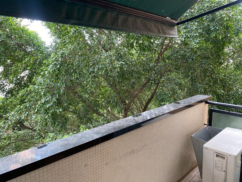 ALUGA-SE APARTAMENTO CL&Aacute;SSICO - 130M2 - 3 QUARTOS - 1 VAGA - 4 ANDAR Rua Romilda Margarita Gabriel São Paulo - 