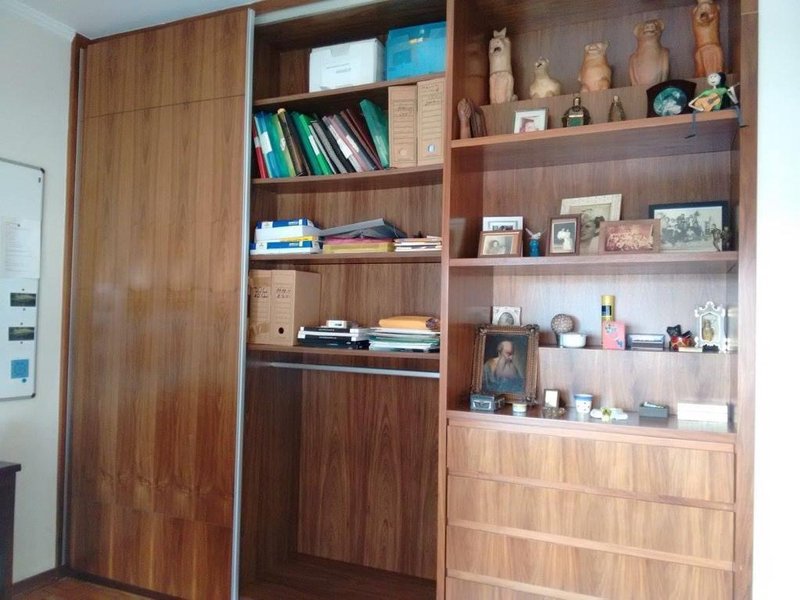 ALUGA-SE APARTAMENTO CLÁSSICO - 130M2 - 3 QUARTOS - 1 VAGA - 4 ANDAR Rua Romilda Margarita Gabriel São Paulo - 