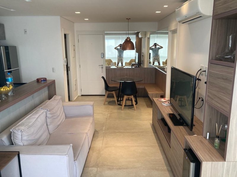 ALUGA-SE APARTAMENTO– PRONTO PARA MORAR - 53m2 - CHÁCARA STO. ANTÔNIO Rua Henri Dunant São Paulo - 