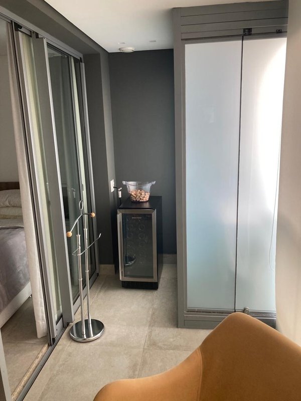 ALUGA-SE APARTAMENTO– PRONTO PARA MORAR - 53m2 - CHÁCARA STO. ANTÔNIO Rua Henri Dunant São Paulo - 