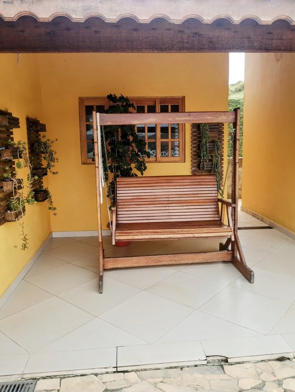 Chácara com piscina à venda próximo ao bairro do Funil - Santa Isabel - 