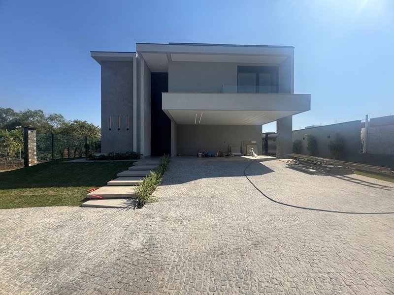 Casa de Luxo à Venda no Swiss Park - Campinas/SP Rodovia Anhangüera Campinas - 