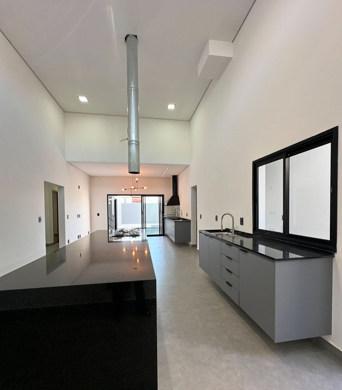 Casa com 3 dormit&oacute;rios &agrave; venda,200 m&sup2; - Condom&iacute;nio Ch&aacute;cara Ondina - Sorocaba - SP Avenida Maria Hannickel Nascimento Sorocaba - 