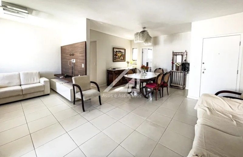 APARTAMENTO 3 QUARTOS SUÍTE VARANDA ANDAR ALTO 2 GARAGENS PISCINA QUADRA ACADEMIA NA GRAÇA Rua Santa Rita de Cássia Salvador - 