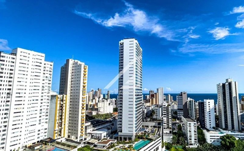 APARTAMENTO 3 QUARTOS SUÍTE VARANDA ANDAR ALTO 2 GARAGENS PISCINA QUADRA ACADEMIA NA GRAÇA Rua Santa Rita de Cássia Salvador - 