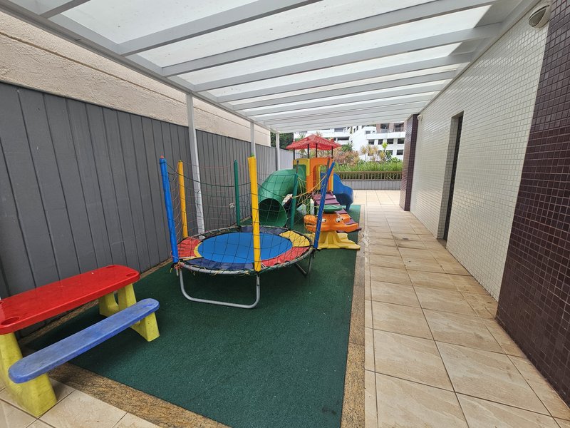 APARTAMENTO 3 QUARTOS SUÍTE VARANDA ANDAR ALTO 2 GARAGENS PISCINA QUADRA ACADEMIA NA GRAÇA Rua Santa Rita de Cássia Salvador - 