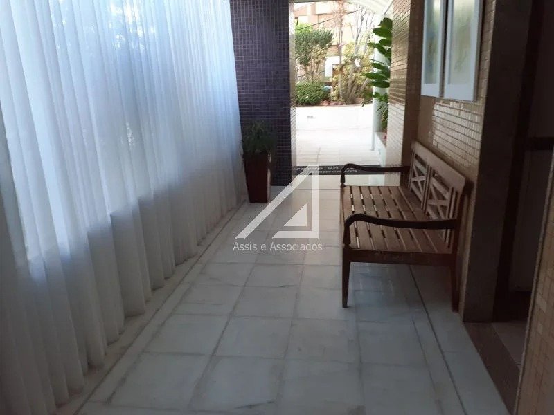 APARTAMENTO 3 QUARTOS SUÍTE VARANDA ANDAR ALTO 2 GARAGENS PISCINA QUADRA ACADEMIA NA GRAÇA Rua Santa Rita de Cássia Salvador - 